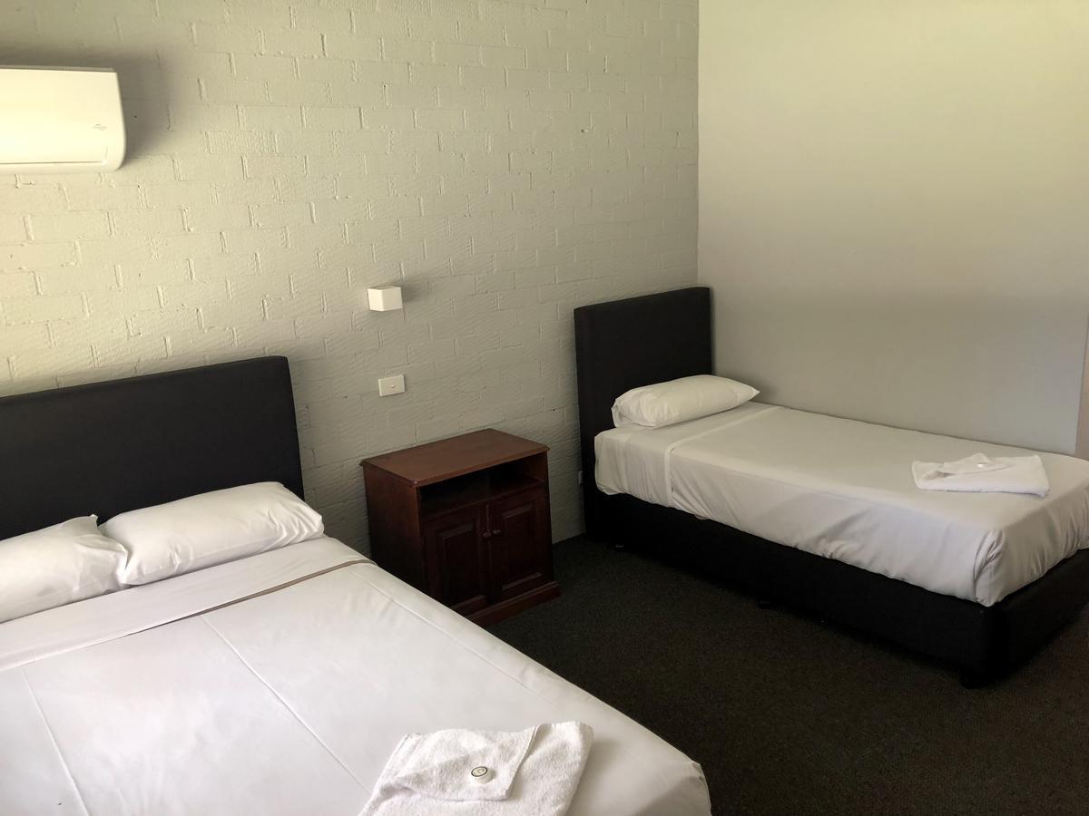 Bateau Bay Hotel Экстерьер фото